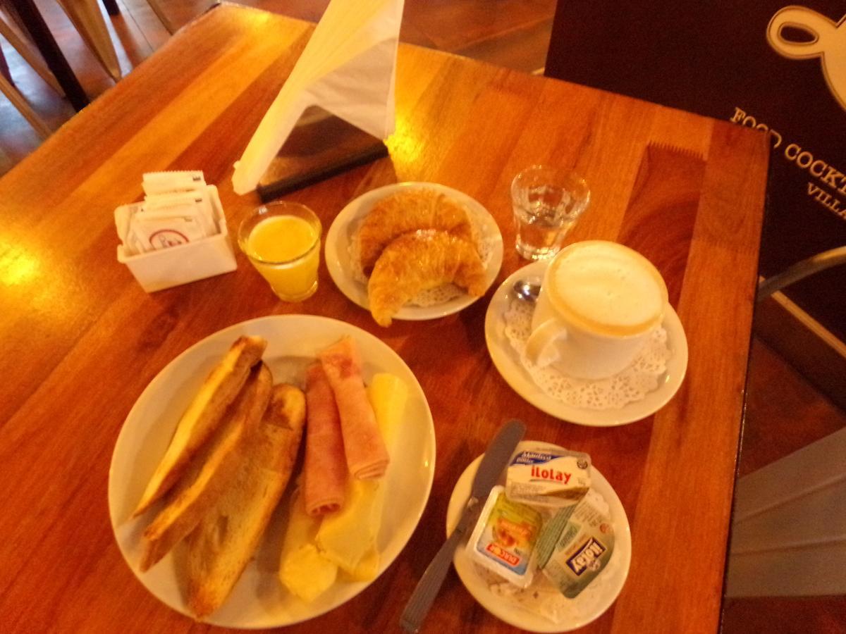 Nuevo Hotel La Valle 비야 메르세데스 외부 사진